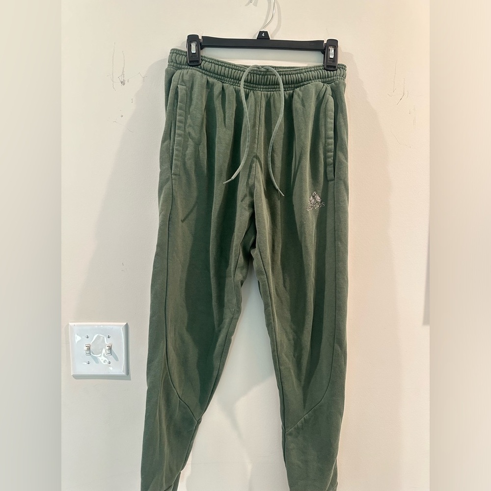 ADIDAS SWEATS